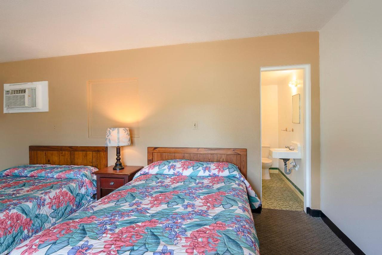 Hotel O Near Fanning Springs State Park Us Hwy 98 Old Town Exteriér fotografie
